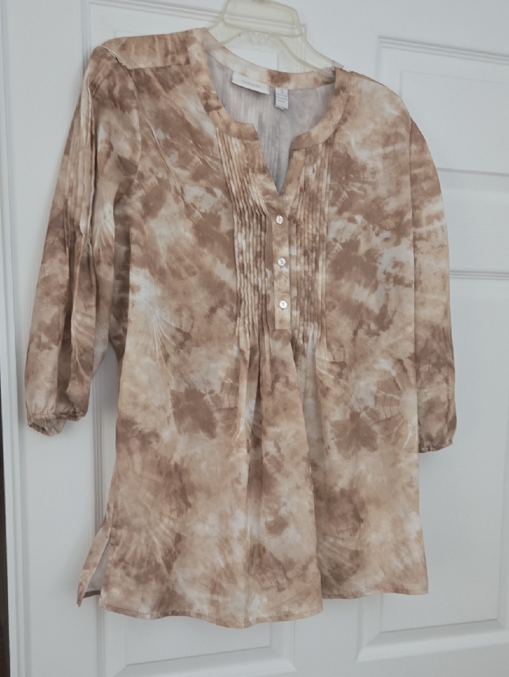 Chico's Beige Brown Tie-Dye Pintuck Tunic